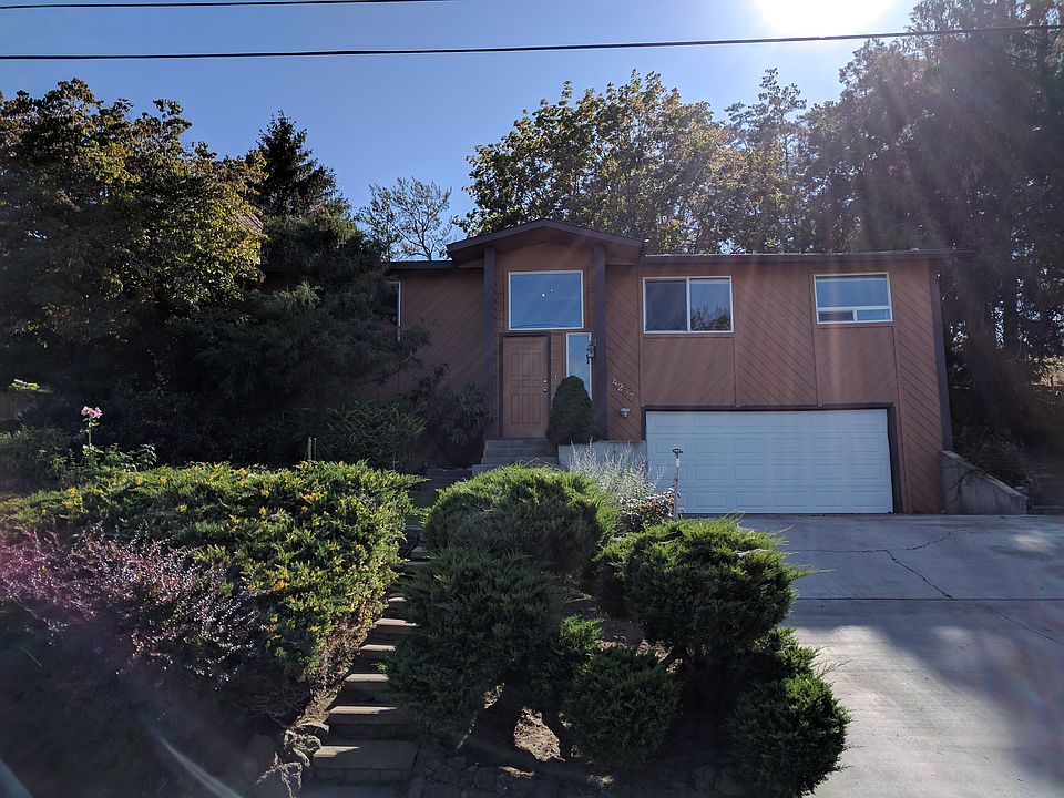 2nd image of 4237 Ironton Dr