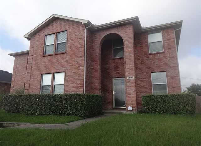 1st image of 1400 Jasper Dr