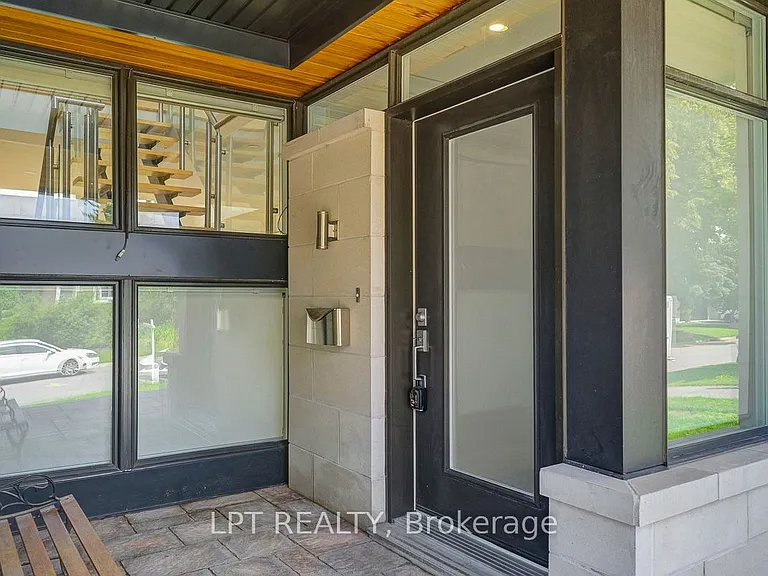 298 Crestview Rd — Photo 4