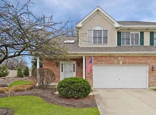 1N008 Mission Ct, Winfield, IL 60190