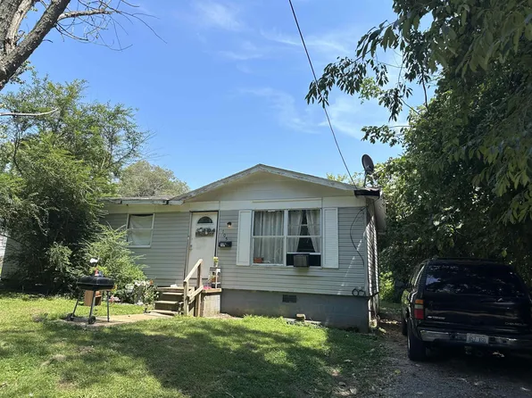 105 Stovall St, South Fulton, TN 38257