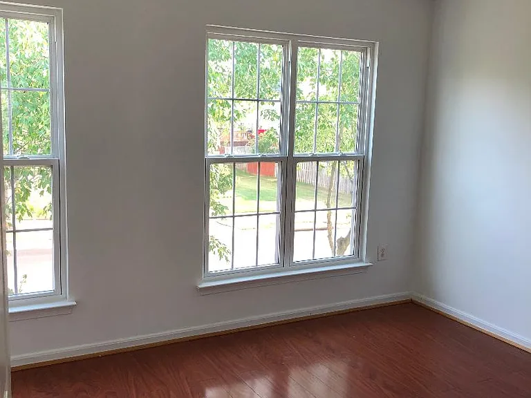 42994 Beachall St — Photo 8