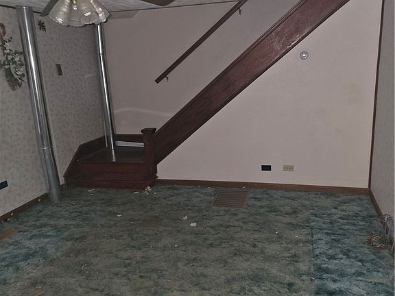 4th image of 1474 Mount Pleasant Rd