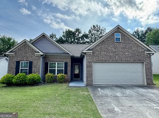 6703 Biscayne Blvd, Rex, GA 30273