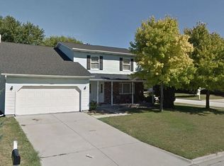 1600 Bensington Ct, Normal, IL 61761