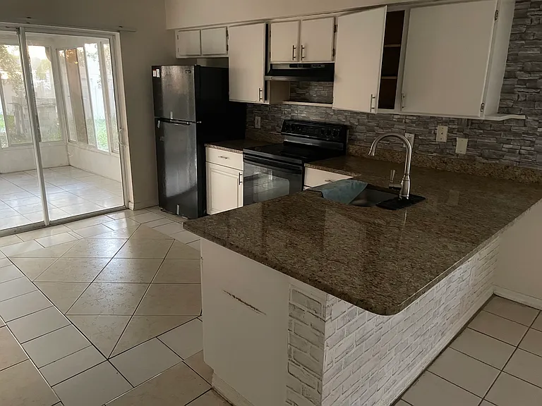 9100 Lake Lotta Cir — Photo 9