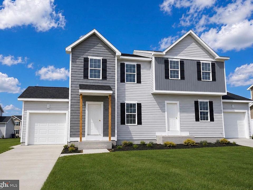 1st image of 3815 Castle Dr Lot 207