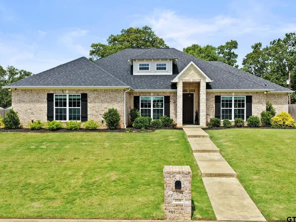2729 Stone Briar, Mt Pleasant, TX 75455