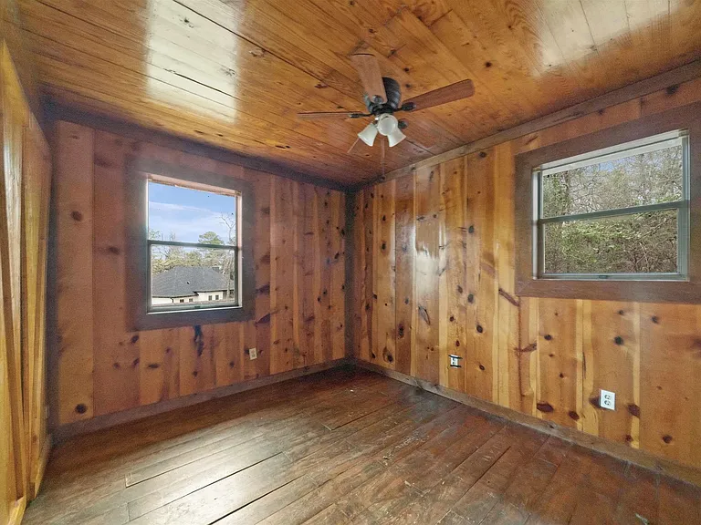 20973 Lakeview Dr — Photo 20