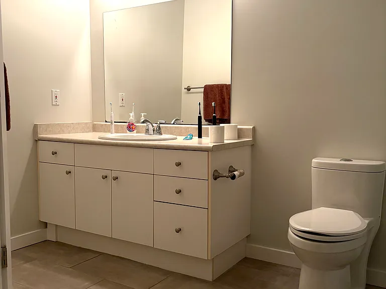223 Saturna Dr — Photo 11