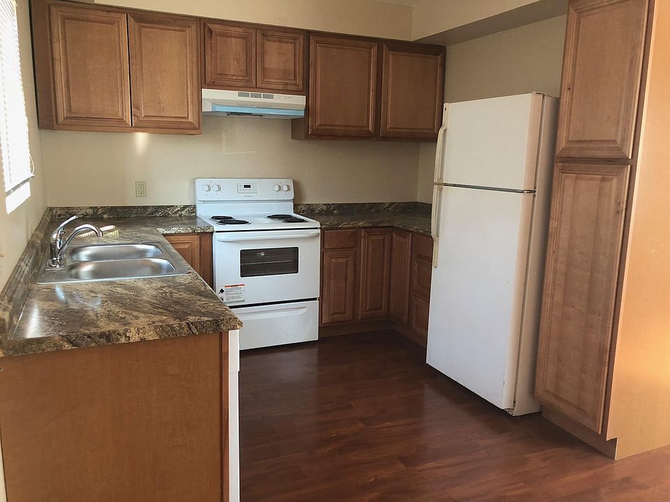 1st image of 540 S Broadway APT E