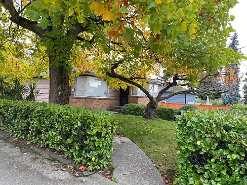 6400 42nd Ave S Photo 1