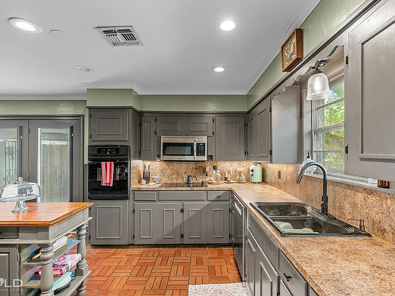 5702 River Rd — Photo 20