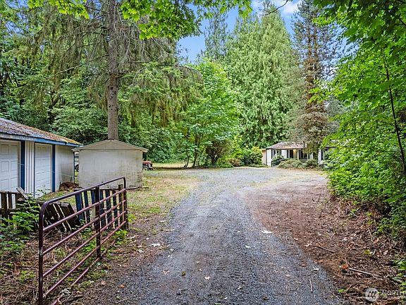 2nd image of 7629 20th Drive NE