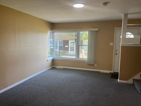 2nd image of 1332 Wentworth Ave