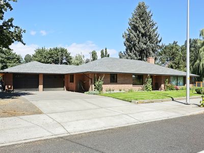 236 N Mill St, Grass Valley, OR, 97029