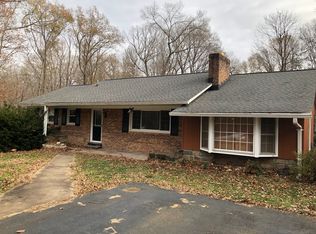 12003 Smithfield Rd, Manassas, VA 20112