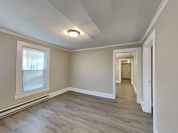 4th image of 113 Kingsway Dr