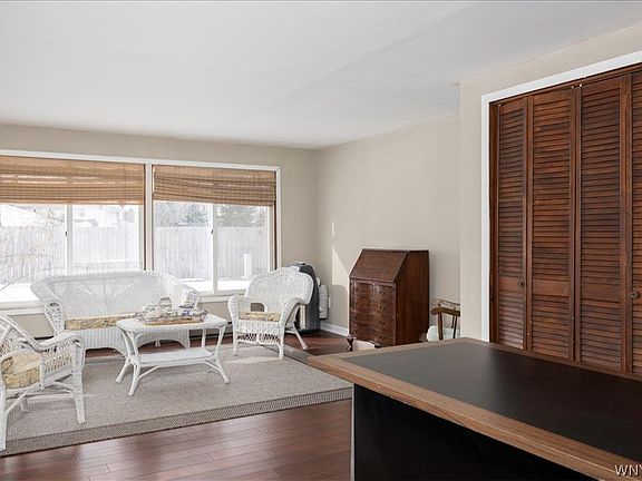 5th image of 17 Eastwick Dr
