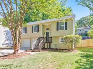 1818 Crescent Hill Dr NW, Acworth, GA 30102