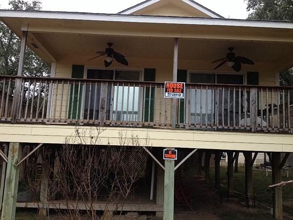 1st image of 681 Lakeshore Ln