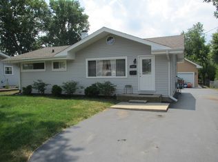 335 Lincoln Ave, Downers Grove, IL 60515