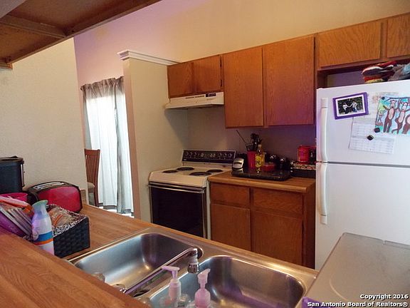 5th image of 14451 Edgemont St