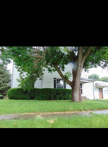 902 N Marion Ave Photo 1