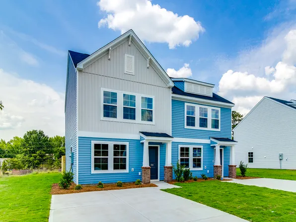382 Channing Ct, Hopkins, SC 29061