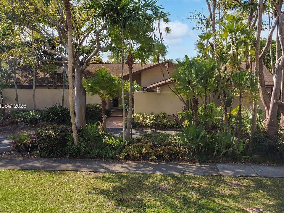 1st image of 10260 SW 128th St