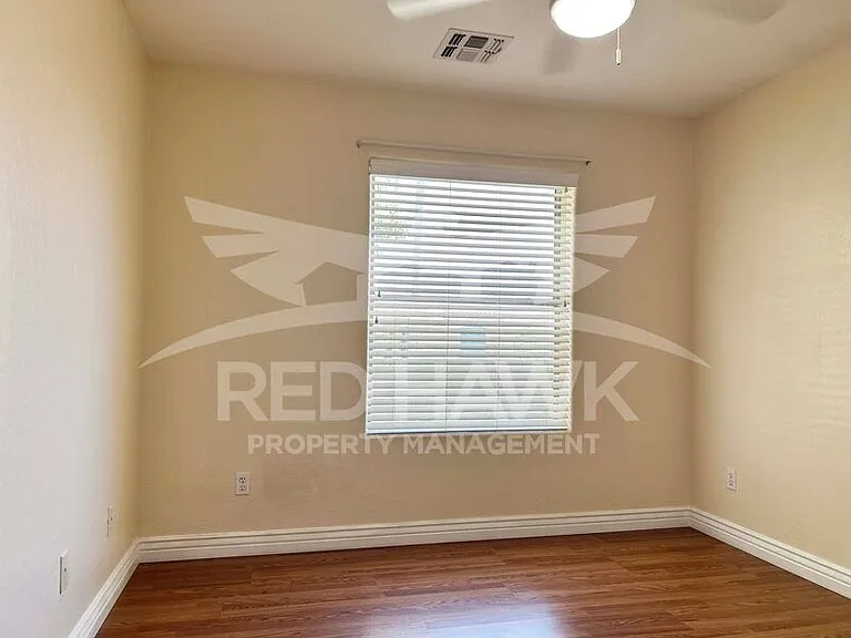 3863 E Linda Ct — Photo 17