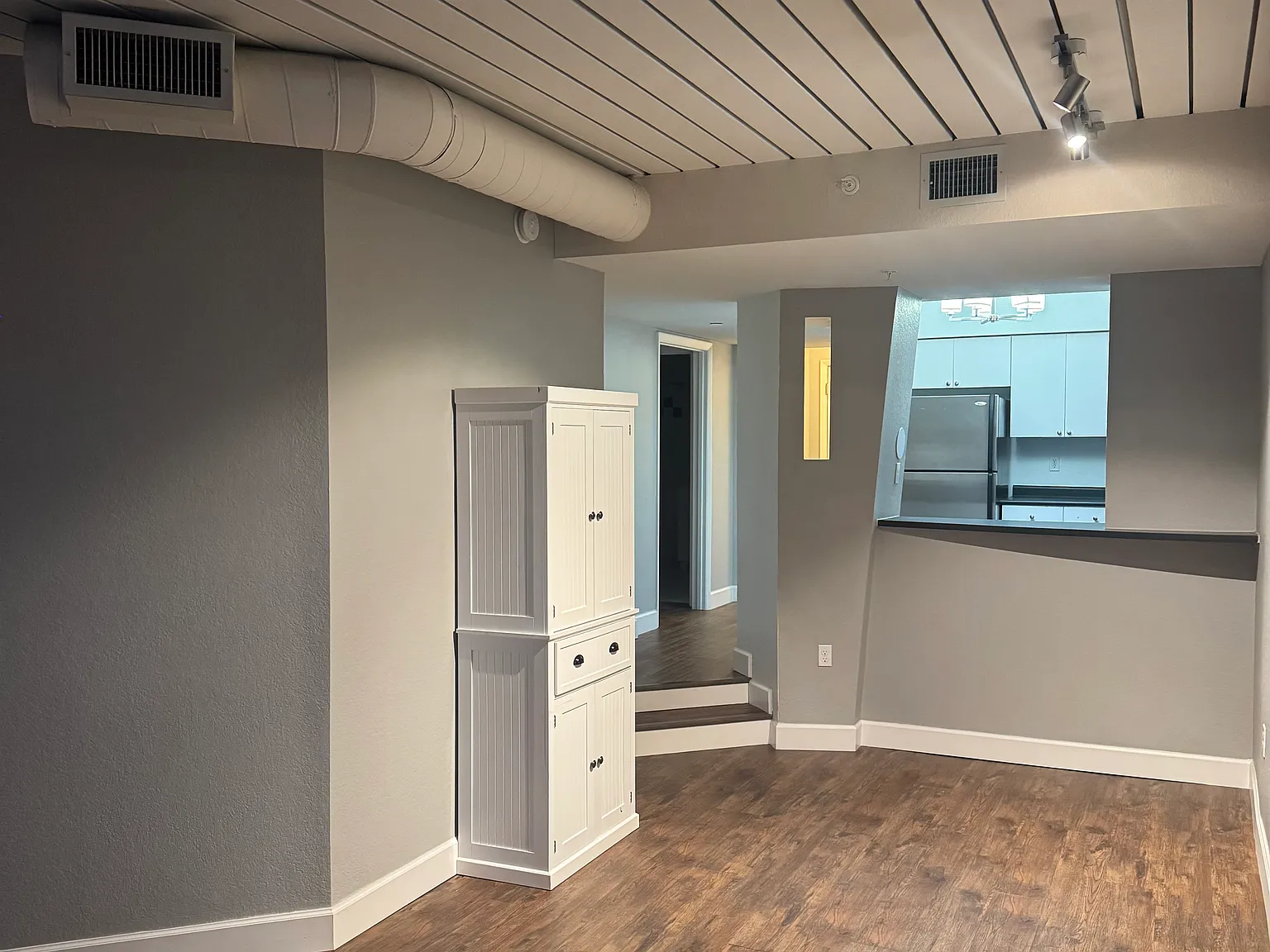 1 bed, 789 sqft, $2,000 — Photo 3