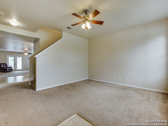 3rd image of 376 Copper Path Dr
