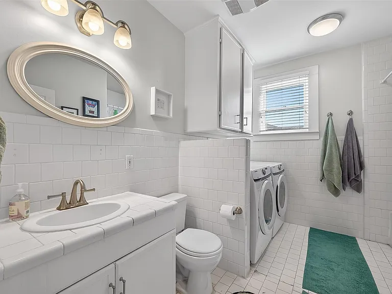 701 Highland St — Photo 17