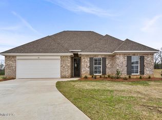 506 Black Cherry Cv, Canton, MS 39046