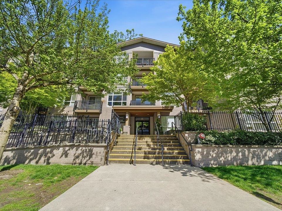 1st image of 2343 Atkins Ave #319