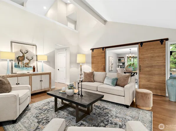 622 216th Avenue NE, Sammamish, WA 98074