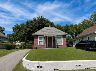 2004 Esterly Ave, Kansas City, KS 66103