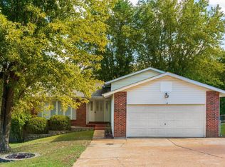 6340 Charlay Dr, Imperial, MO 63052