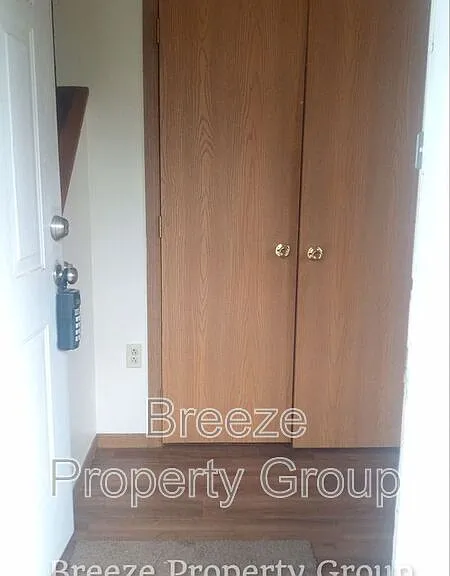 914 E Bancroft St — Photo 1