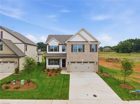 5364 Belmont Garden Dr, Walkertown, NC 27051
