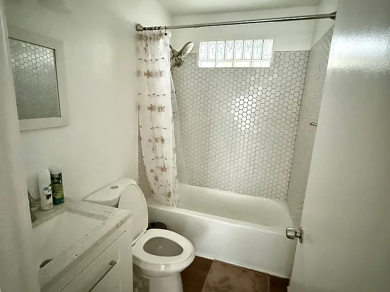 2596 Godfrey Dr NW — Photo 9
