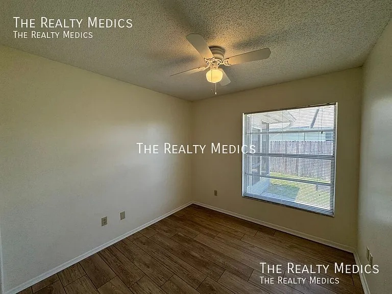 1184 Mapimi Ct — Photo 14