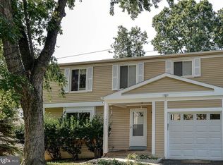 7605 Springfield Hills Dr, Springfield, VA 22153