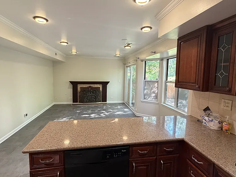 20 Sarahs Grove Ln — Photo 10