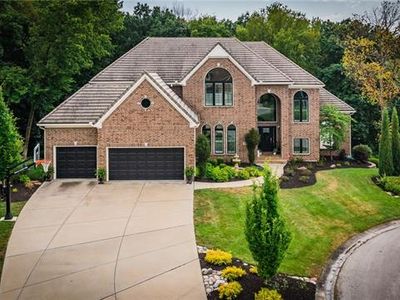 8139 Clearwater Dr, Parkville, MO, 64152