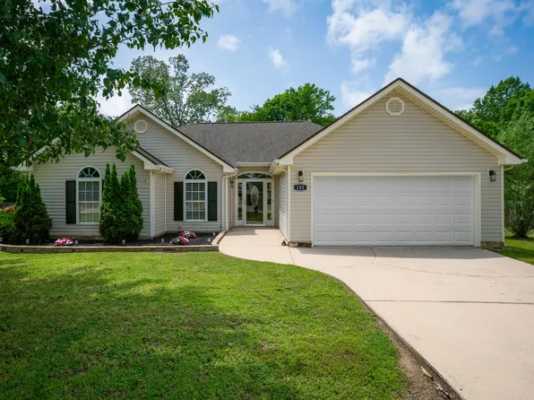 182 Century Dr, Rossville, GA 30741