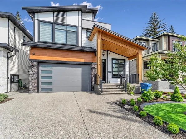 34145 Larch St, Abbotsford, BC V2S 2P6