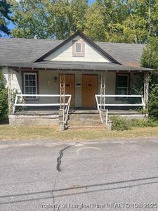 5552 River Rd, Hope Mills, NC, 28348