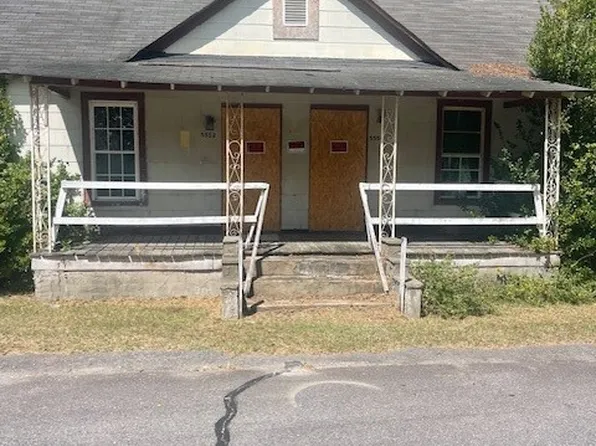 5552 River Rd, Hope Mills, NC 28348